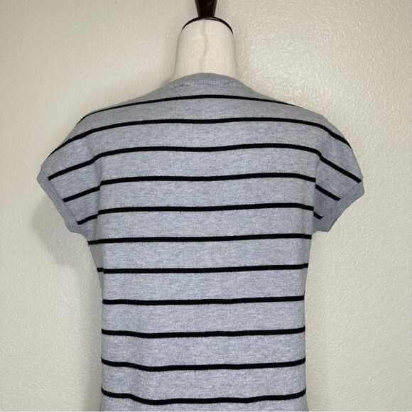 Summer & Sage “Bonjour” Gray Black Striped Ribbed Knit  Sweater Vest, Sz Medium - Picture 7 of 12